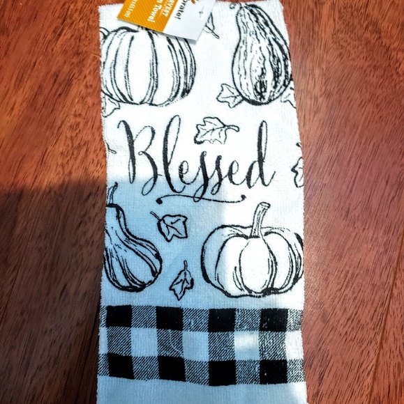 NWT Blessed kitchen towel & harvest oven mit - Picture 3 of 8